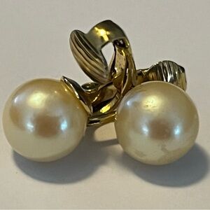 Vintage Gold-tone and Cream Faux Pearl Clip-On Earrings